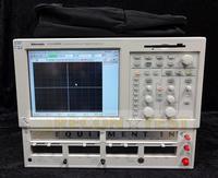 Tektronix CSA8000B Communications Signal Analyzer